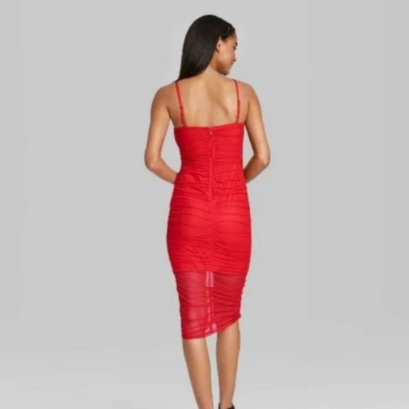 Red spaghetti strap dress ๐๐ - Picture 2 of 3